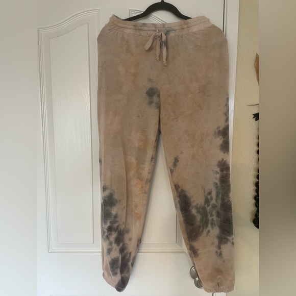 CJLA comfy lounge wear size medium - Picture 2 of 3